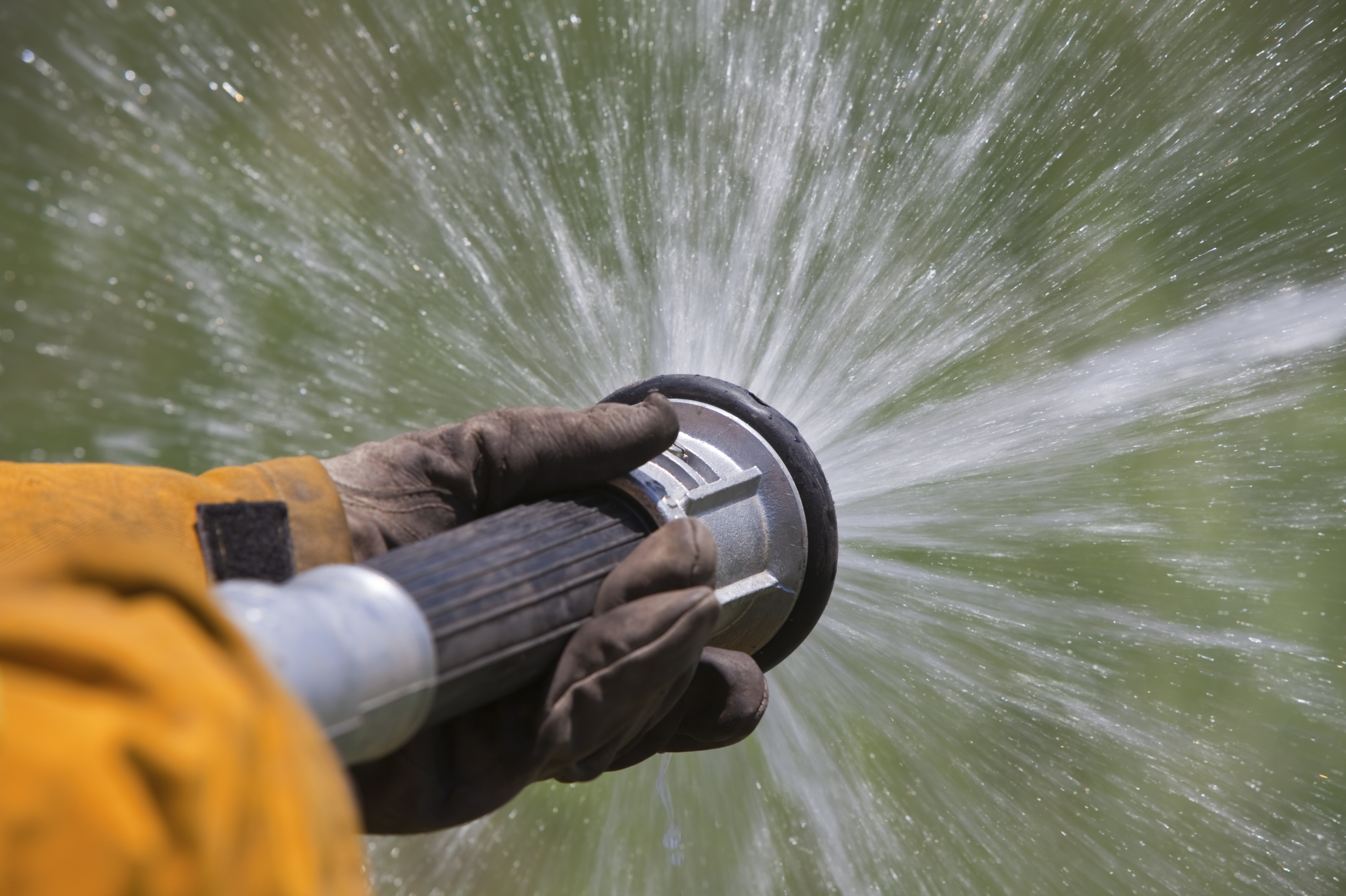 Fireman Invents Wildfire Protection Tool Using Your Gutters!